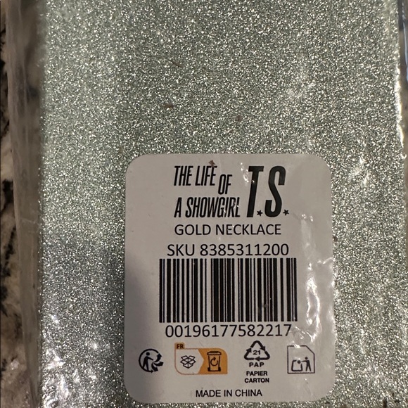 🧡Opalite Lock Necklace- Ready to ship!🧡 - Picture 4 of 4